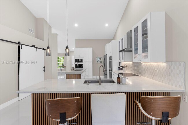 Photo - 19648 Back 9 Dr