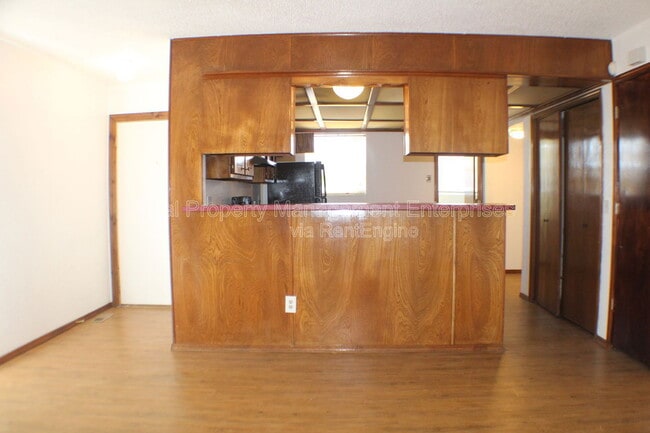 Photo - 4714 Creek Ct