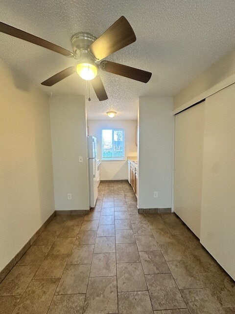 Photo - 1 - Bedroom Apartment, Corner Unit, Downstairs, Near Transportation