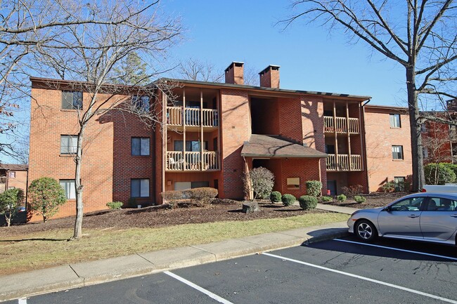 Well-Located, Top-Floor Turtle Creek Apart... - Well-Located, Top-Floor Turtle Creek Apart... Unidad 9 Rental