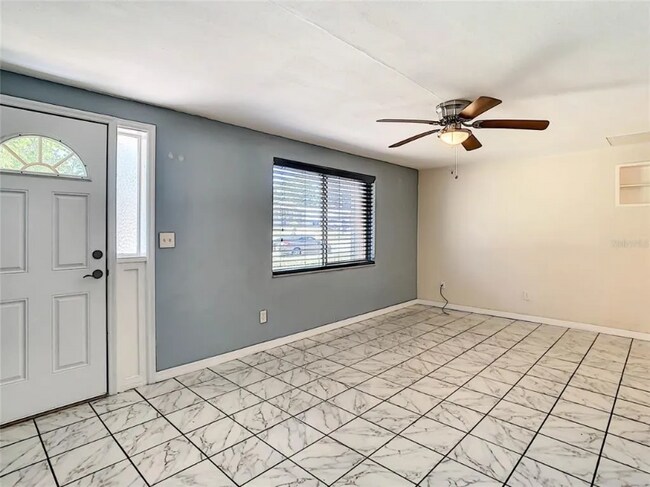 Photo - 4239 Ridgefield Ave