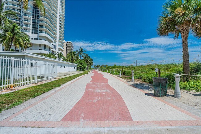 Photo - 6365 Collins Ave Unit 804