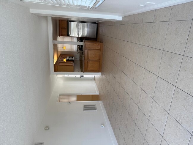 Photo - 1731 SE 15th St Unit 201