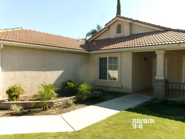 Photo - 5319 Silvergate St