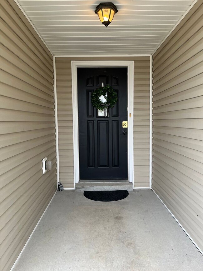 Coming Soon!!!! Super Cute Ranch Home with Easy Access to I24 - Coming Soon!!!! Super Cute Ranch Home with Easy Access to I24