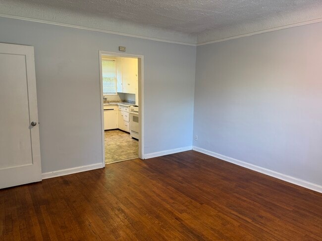 Photo - 1500 North Jarrett Street Unit 1500 N Jarrett