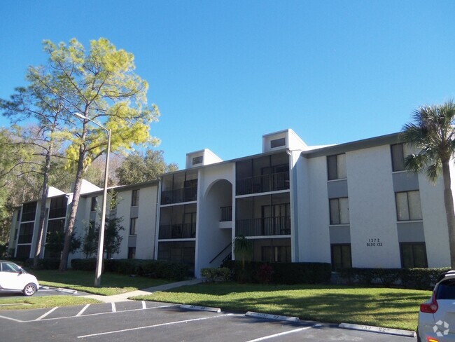 Building Photo - Pine Ridge at Lake Tarpon Rental