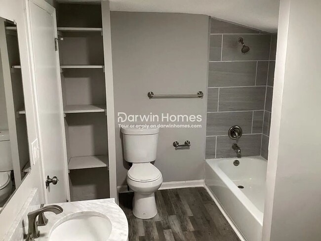 Photo - 1217 E South Ave