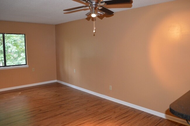 Photo - 2 Bedroom, 2 Bathroom Apartment in Cedarwood Unidad 1403
