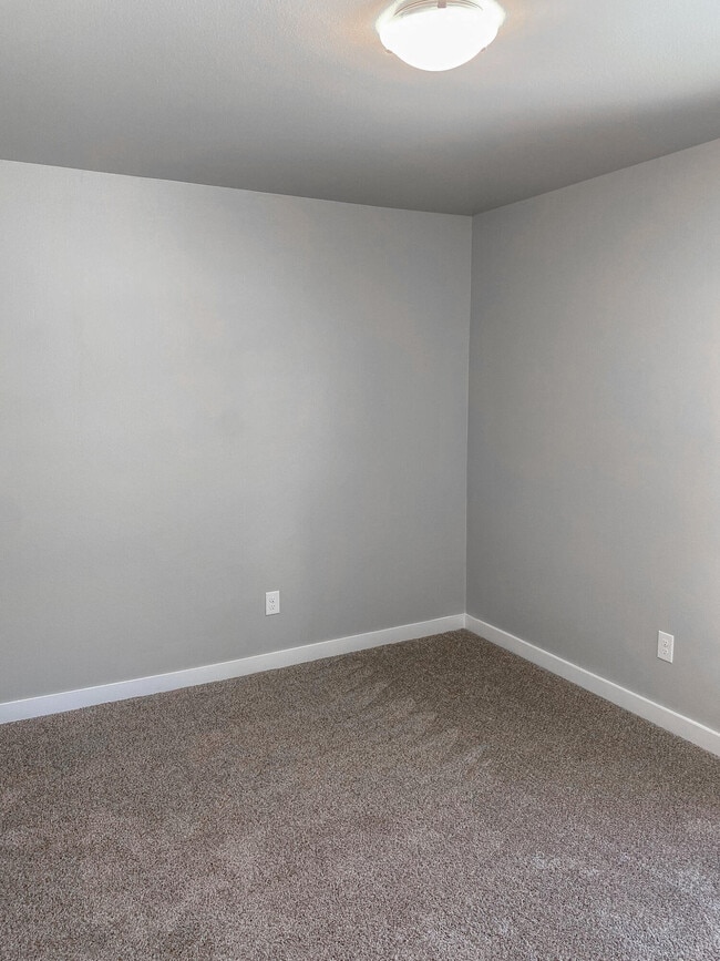 Photo - 13703 Avenue S