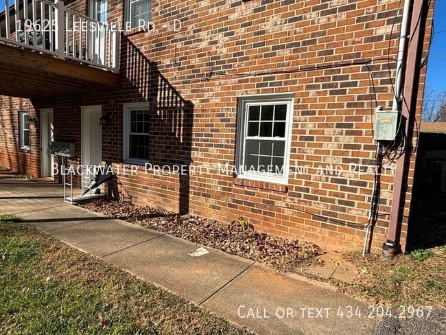 Photo - 19625 Leesville Rd Unit D