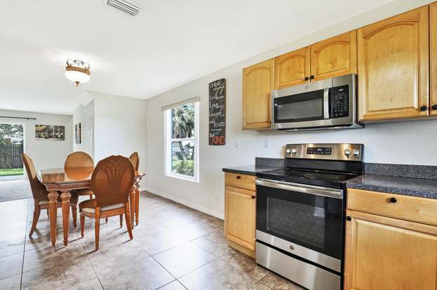 Photo - 1519 W 17th St