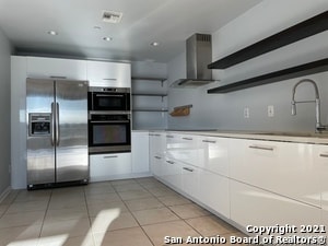 Building Photo - 7887 Broadway Rental