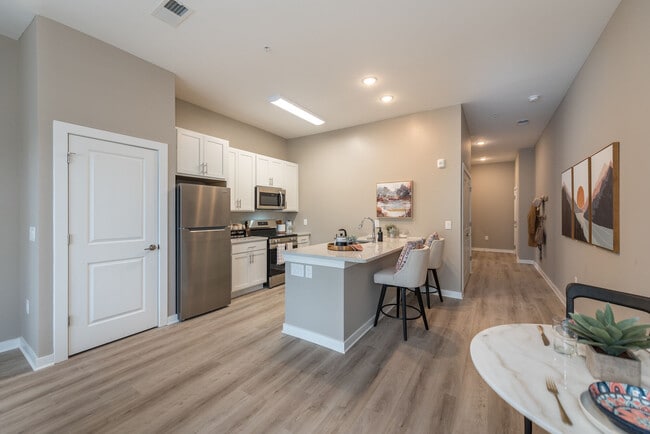 Acclaim at Cary Pointe