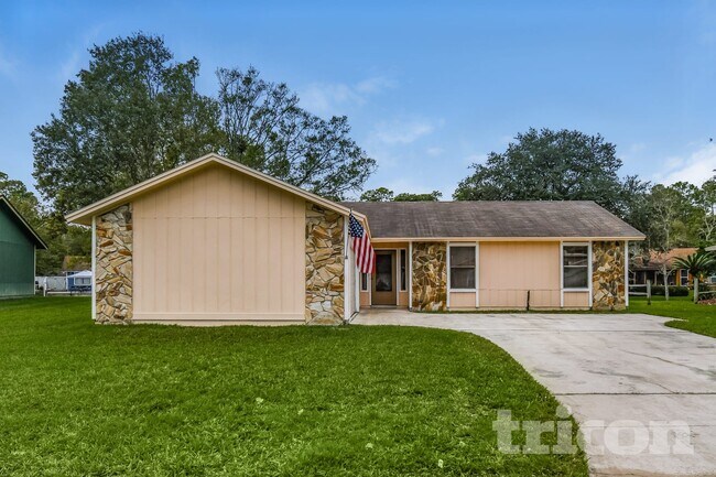 Building Photo - 10660 Squires Ct