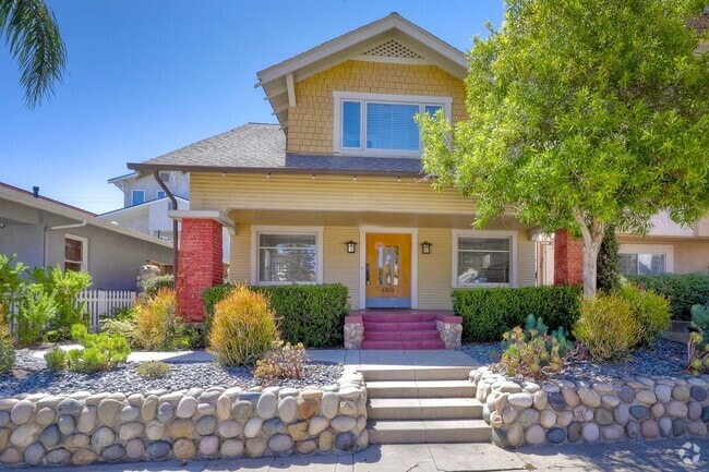 Building Photo - 4052 Albatross St Rental