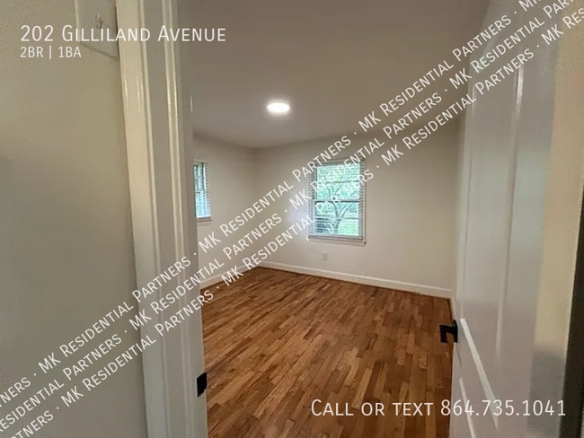 Photo - 202 Gilliland Ave
