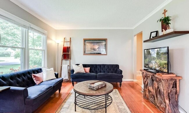 Photo - 6905 Sheridan Ave S