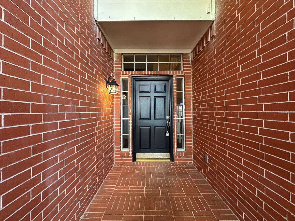 Photo - 1502 Sheffield Dr