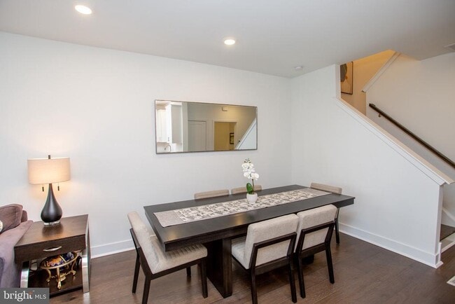 Photo - 233 Lewis Fisher Dr
