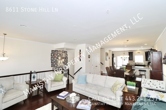 Photo - 8611 Stone Hill Ln