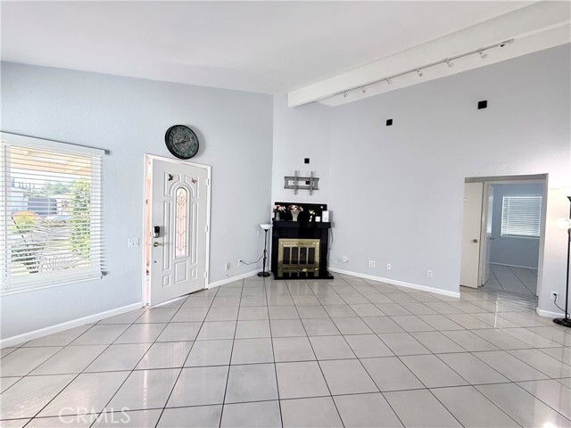 Photo - 27391 Pinavete