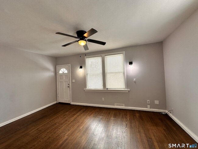 Photo - 74 Mt Pleasant St