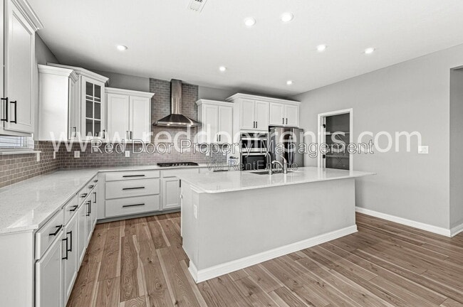 Photo - 15648 W Rail Dr