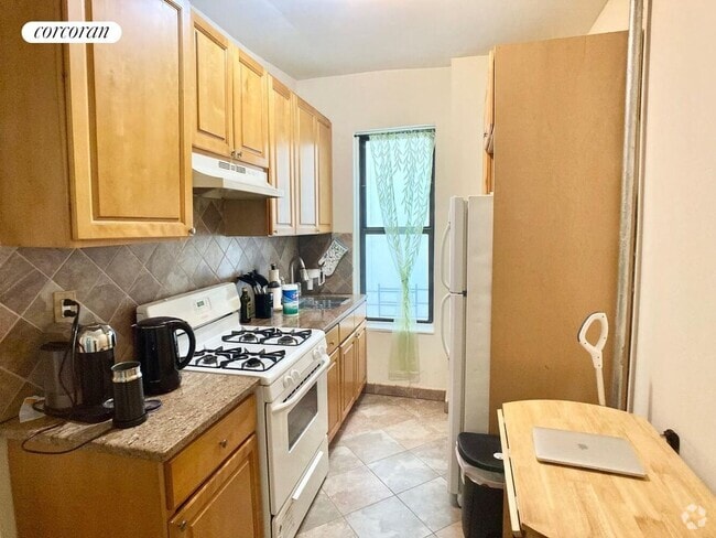 Building Photo - 177 16th St Rental