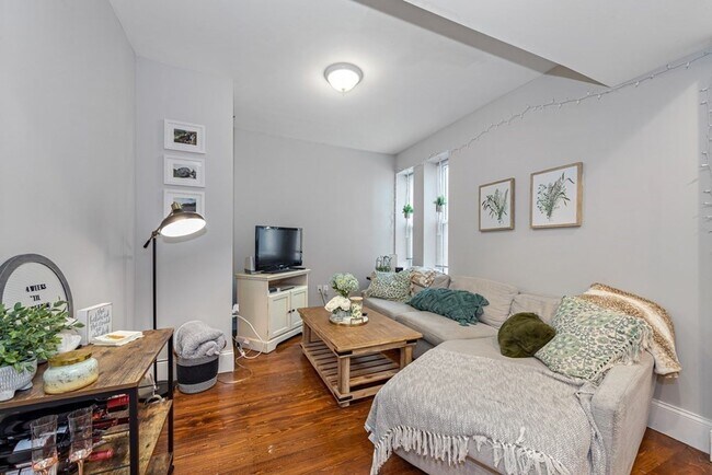14 Sewall St