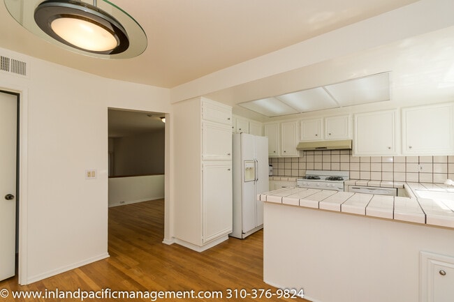 Photo - Private Rear Corner Townhome with Patio an...