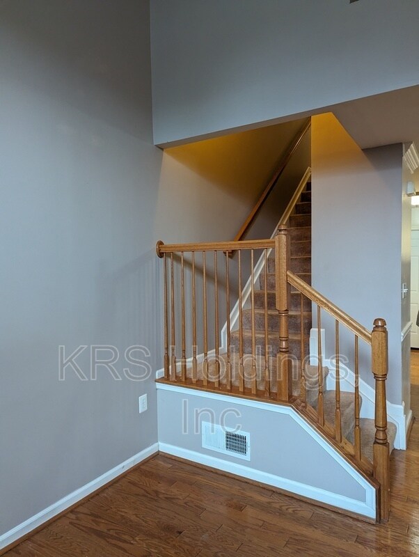 14217 St Germain Dr Unit 19