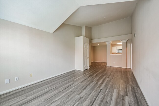 Photo - 3231 Allen Pkwy Unit 2302