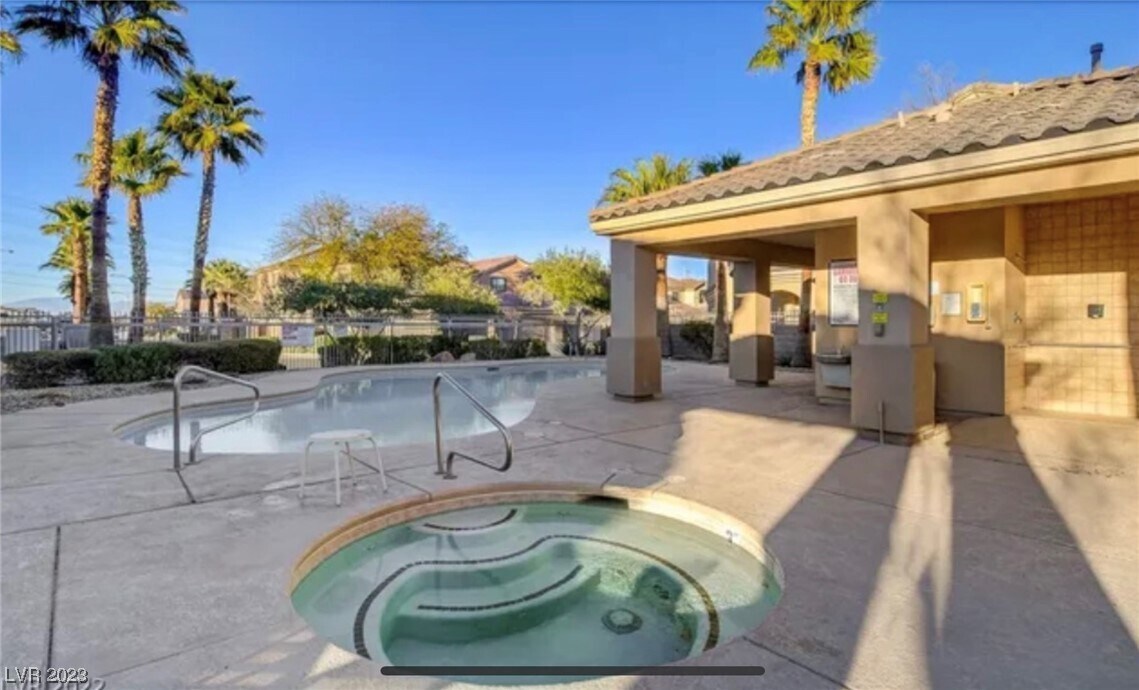 Photo - 6228 Sugartree Ave