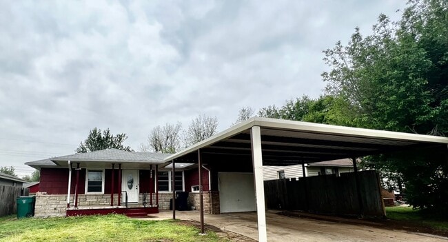 Photo - 2520 SW 45th St