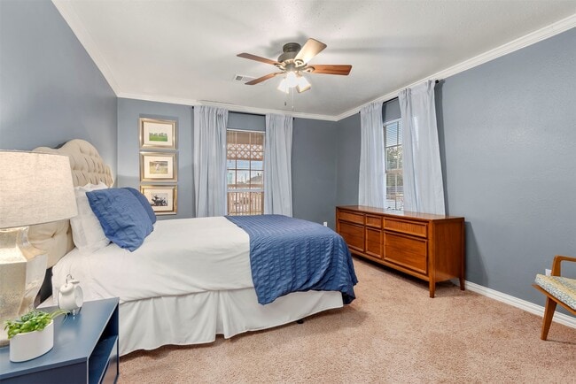 Photo - 114 Grand Ave