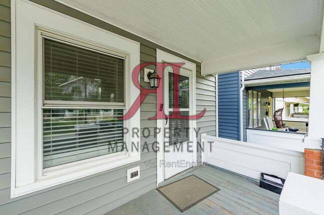 Photo - 247 E Jenkins Ave