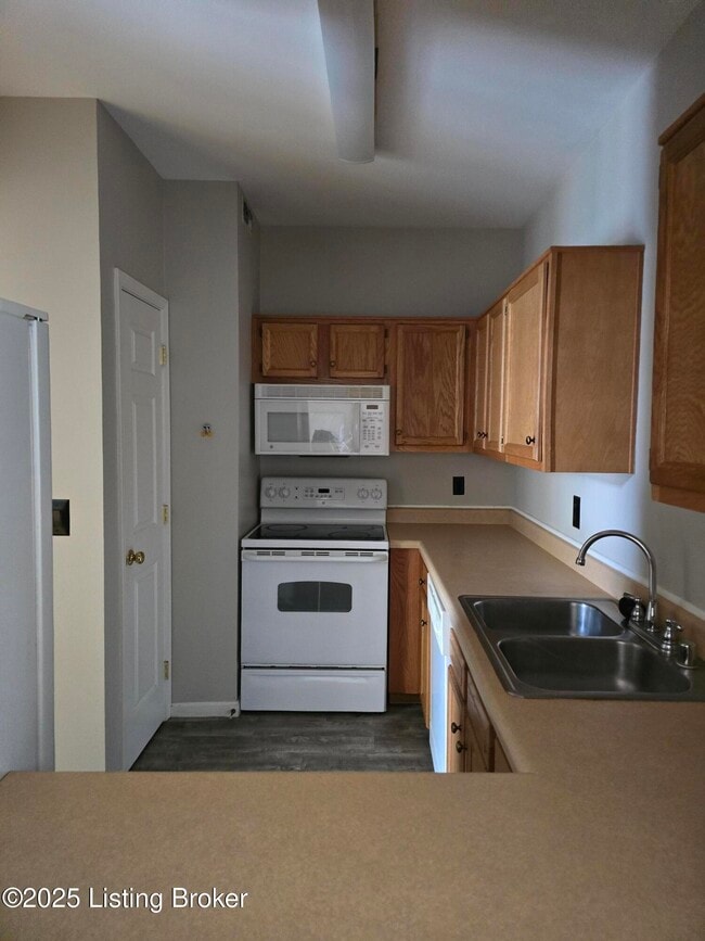 Photo - 1110 Westlynne Place Unidad 5