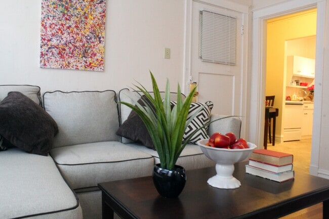 Oak Park Apartments