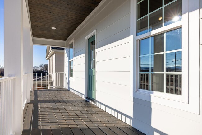 Photo - 109 Scruggs St Unit Main