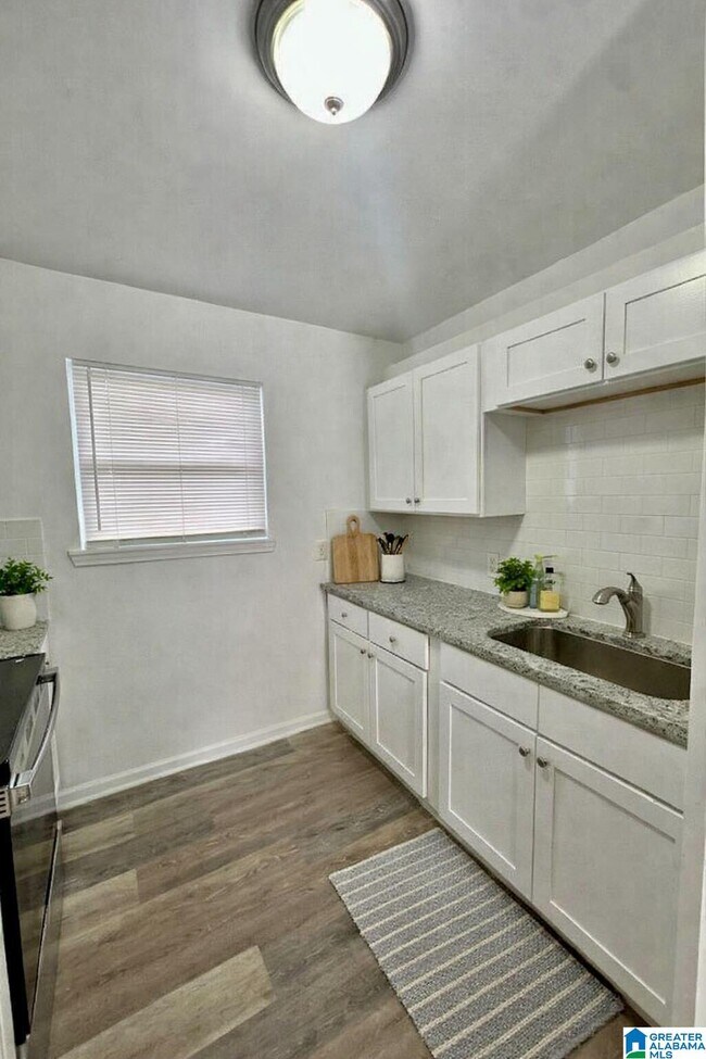 Photo - 1911 19th Ct N Unit 4