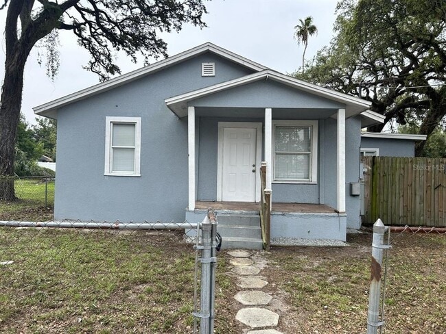 Building Photo - 3001 E McBerry St