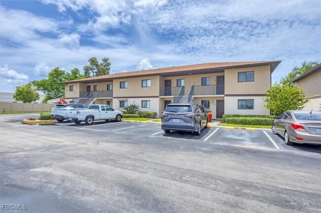 Building Photo - 4790 S Cleveland Ave Unit 108