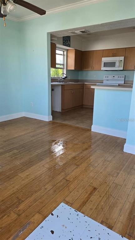 Photo - 13288 4th St E