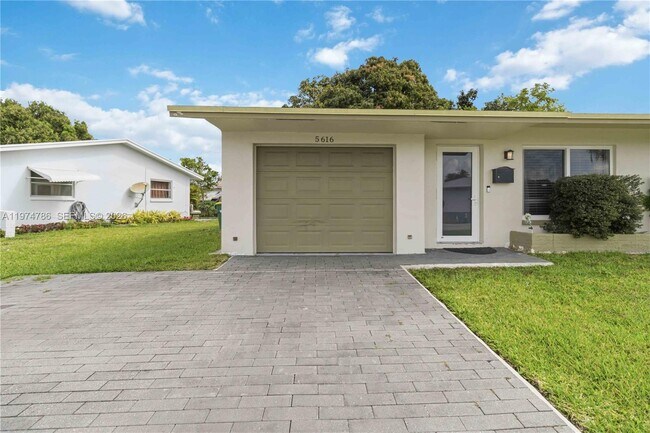 Photo - 5616 NW 48th Way