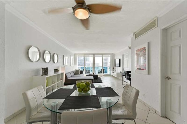 Photo - 6770 Indian Creek Dr Unit 15-S