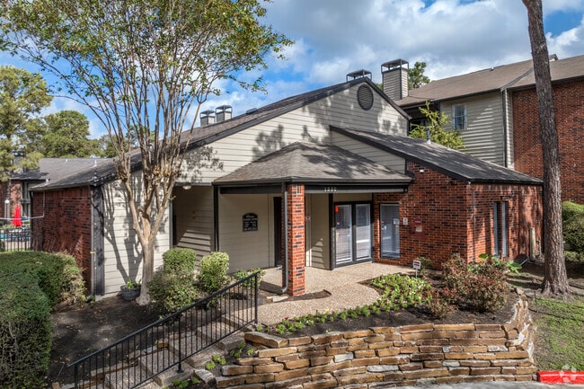 Oficina de arrendamiento - The Worthington at the Beltway