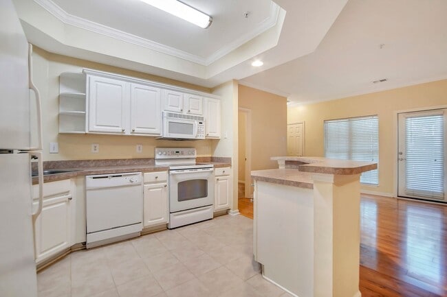 Photo - HOLIDAY CHEER - 50% Off 1st Month's Rent