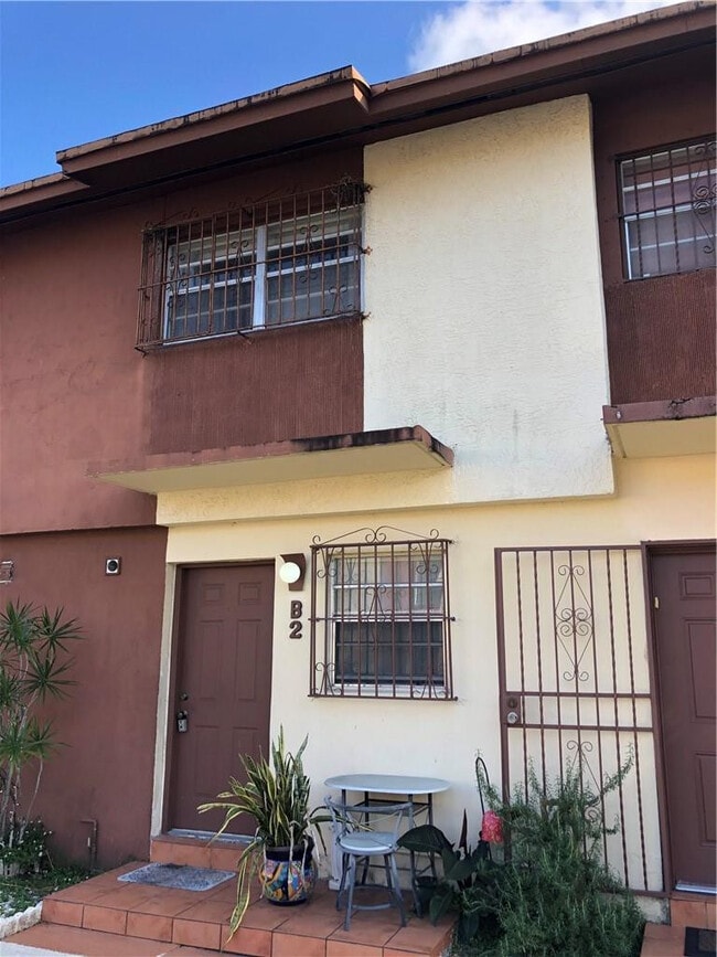 Photo - 21 SW 109th Ave