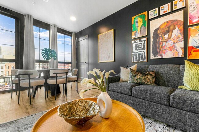 Photo - 611 Commerce St Unidad ID1267104P